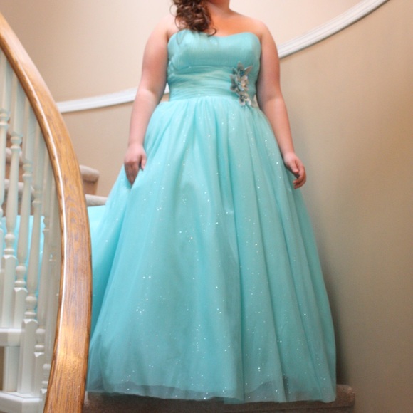 Cinderella Blue Prom Dress - Picture 1 of 3